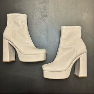 Steve Madden Bianca Patent Platform Ankle Boots